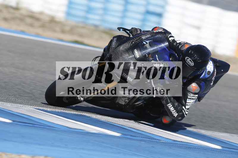 /Archiv-2024/02 29.01.-02.02.2024 Moto Center Thun Jerez/Gruppe schwarz-black/ohne